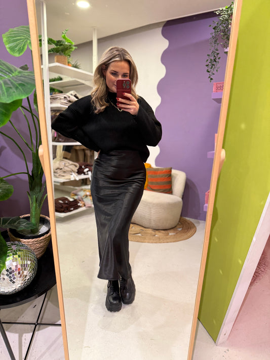 Silky midi rok zwart