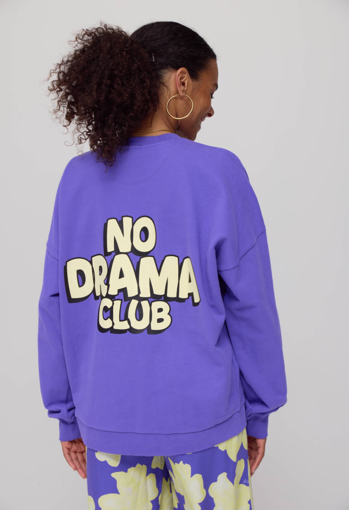 No drama club sweater paars