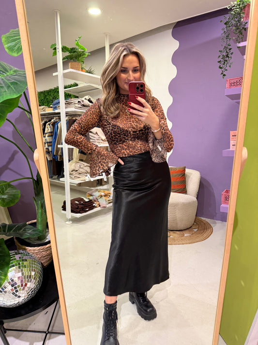 Leopard sheer top met ruffe mouw