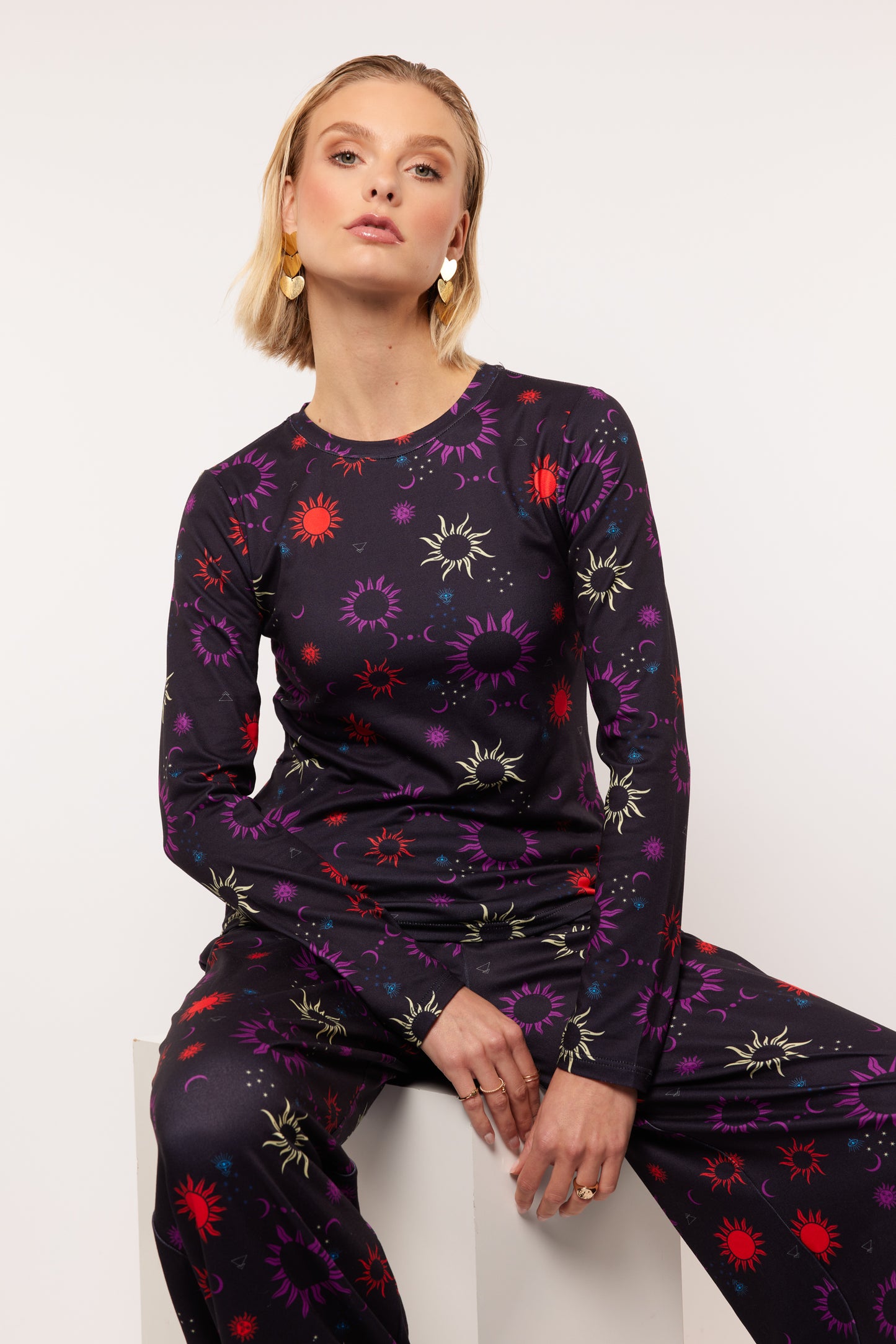 Eden top - black/warm purple
