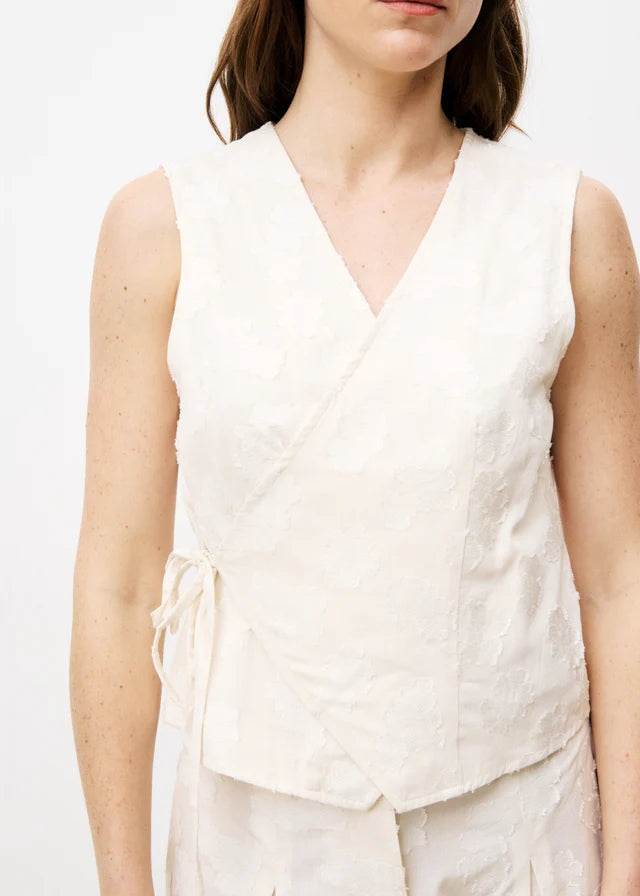 Gilet ecru met bloemen dessin
