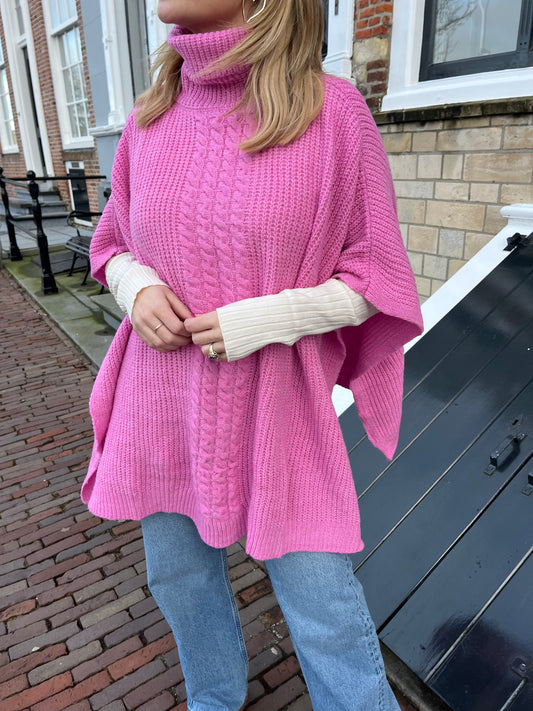Gebreide Poncho met col roze