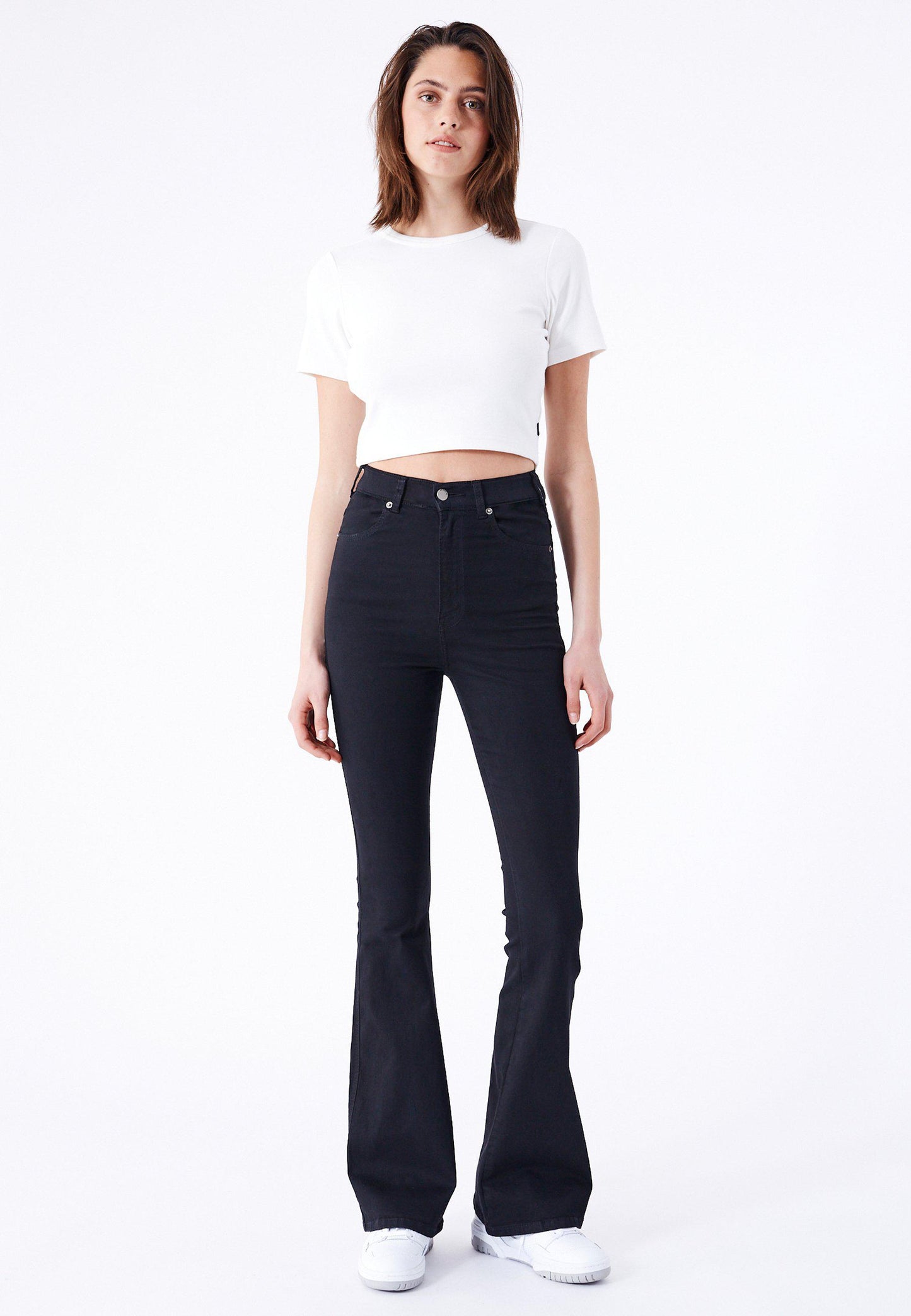 Moxy flare black