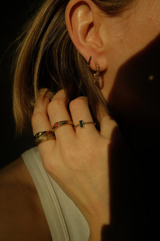 Ring red resin heart Brass