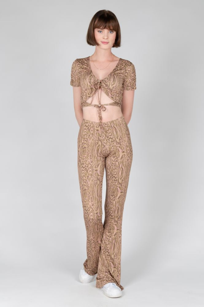 Korte top met swirl