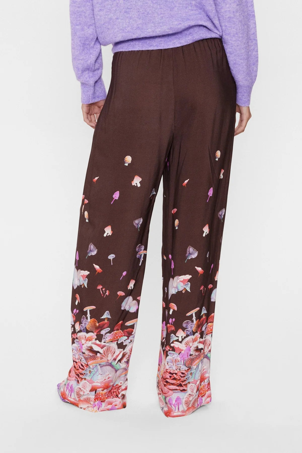 Nupeggy pants mushroom