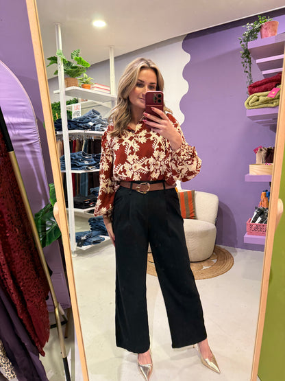 Pantalon zwart met riem