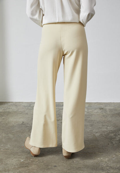 Glut pants cream