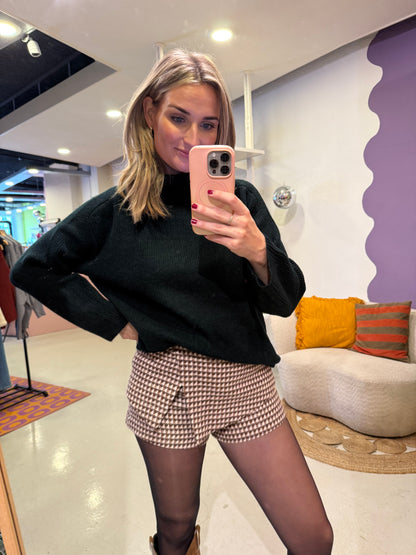 Losvallende gebreide trui met col groen