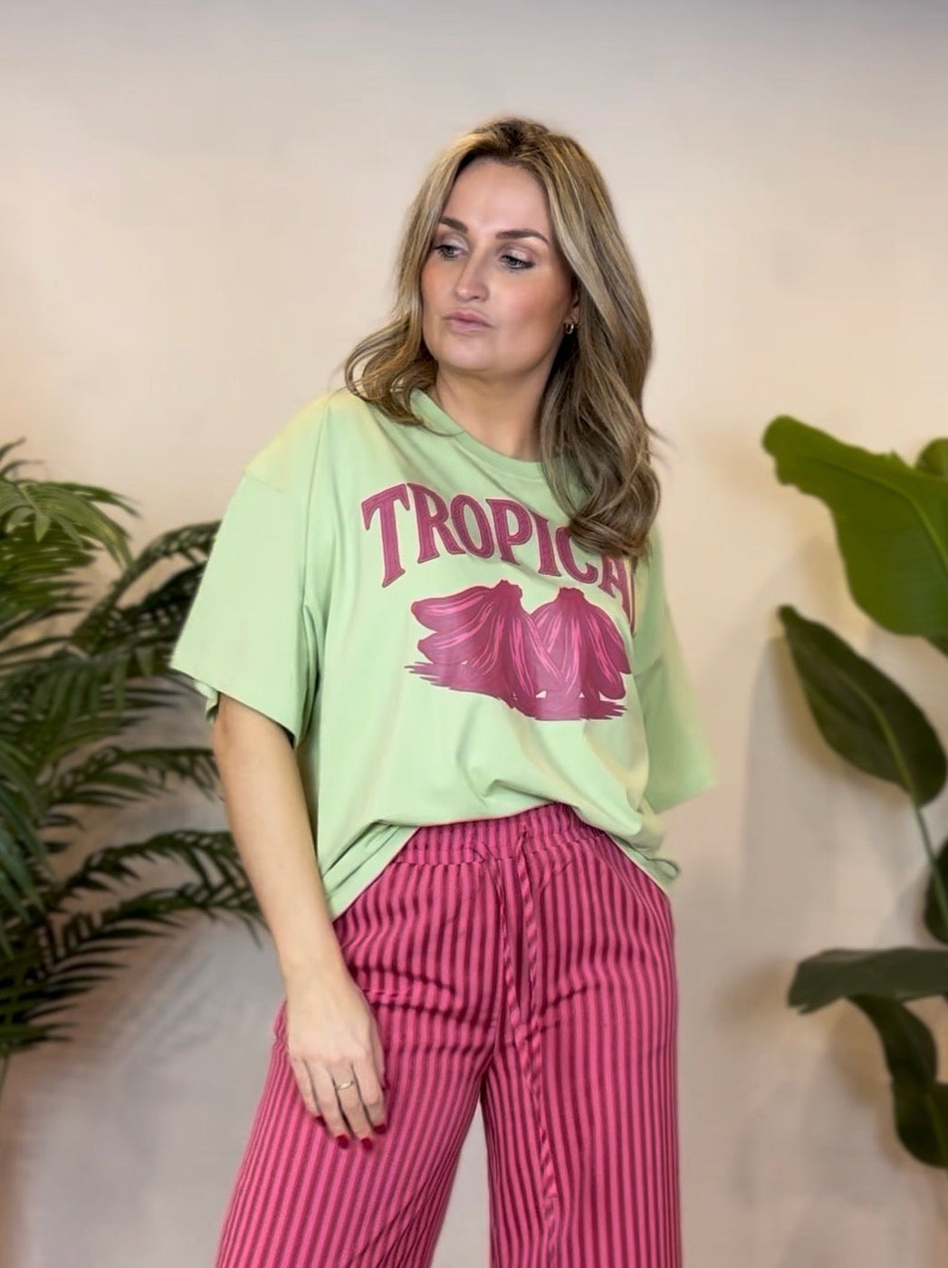 T-shirt tropical soft green