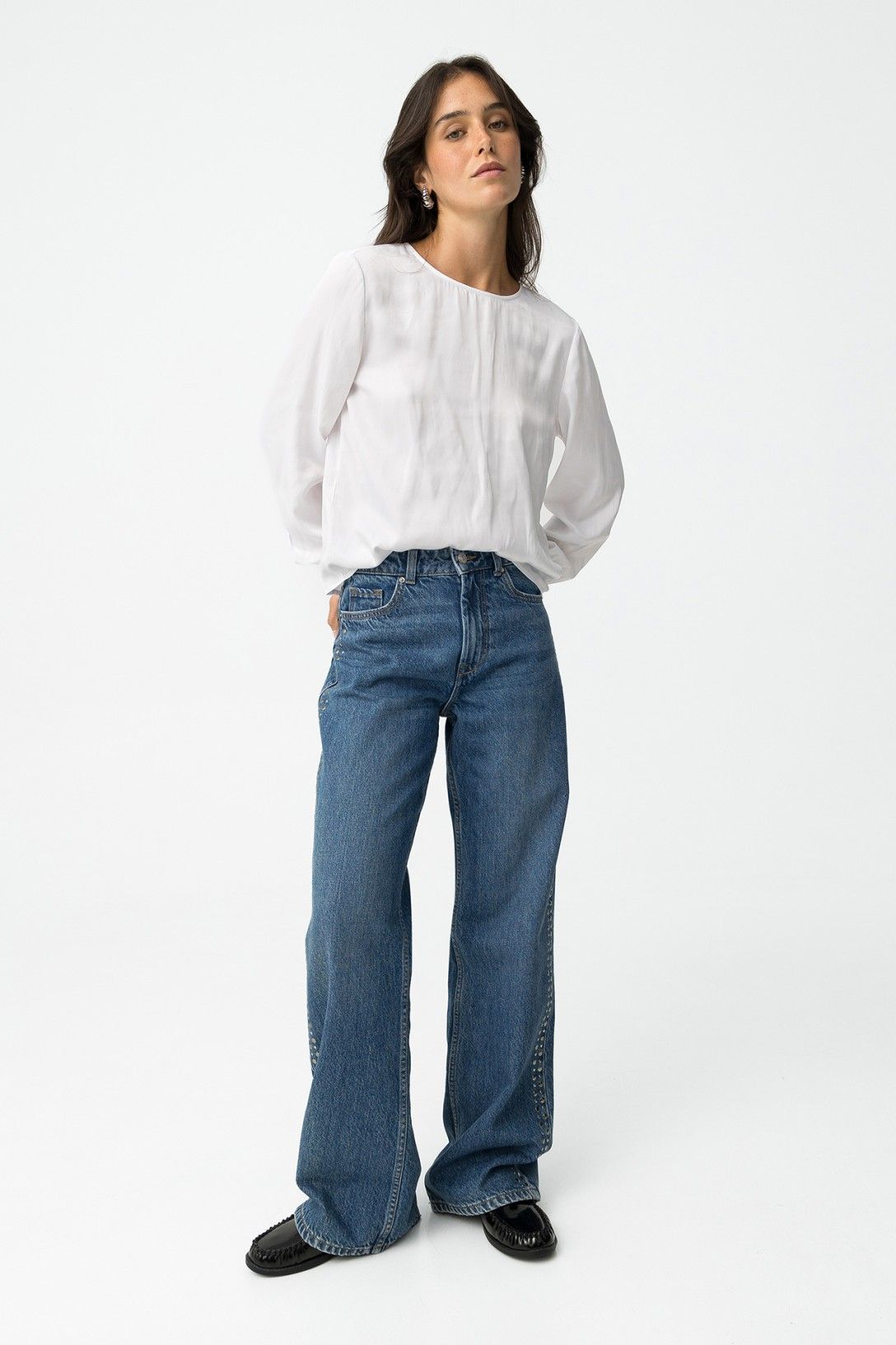 High wasted jeans  BONNYE wide leg studs