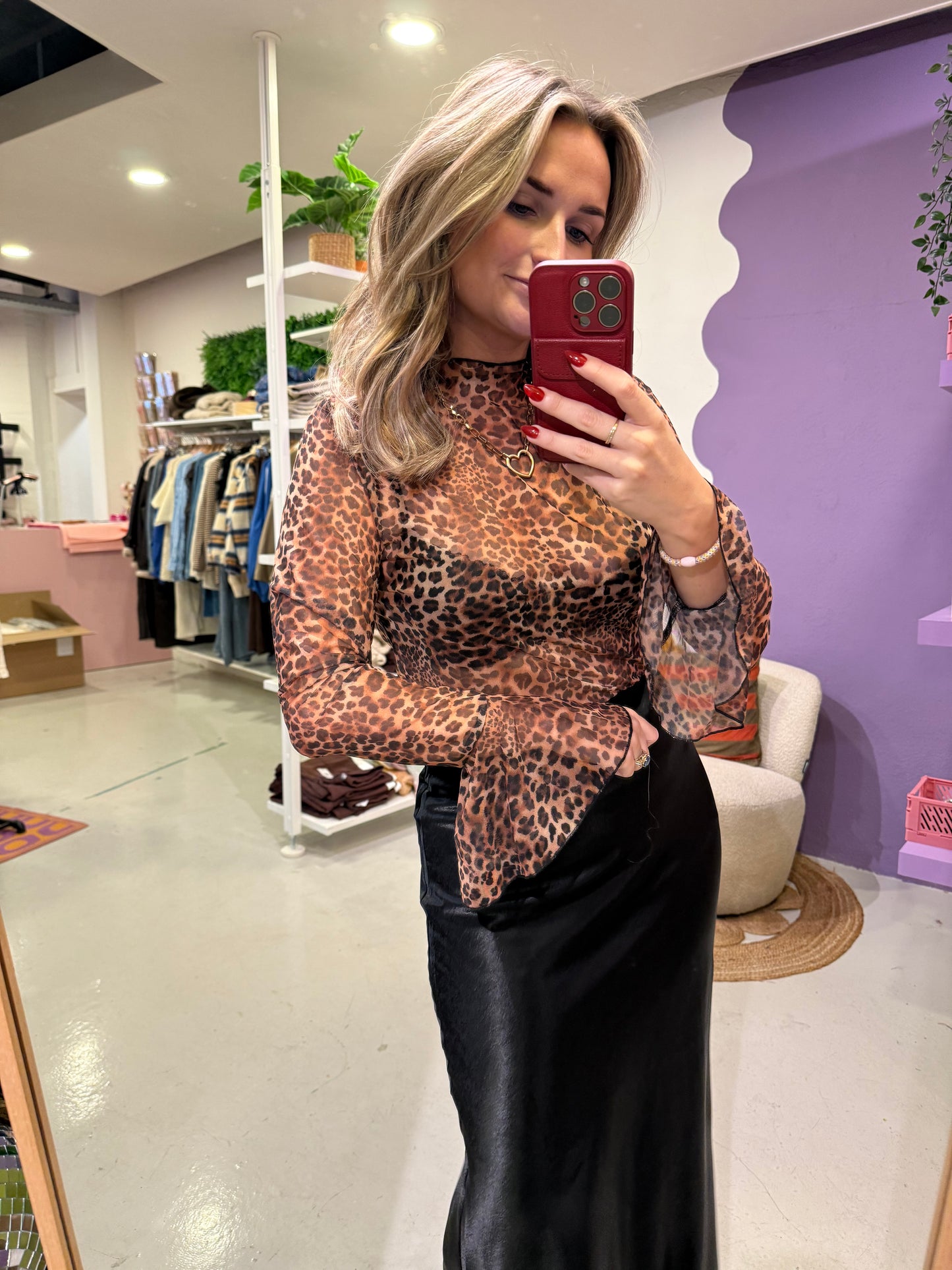 Leopard sheer top met ruffe mouw