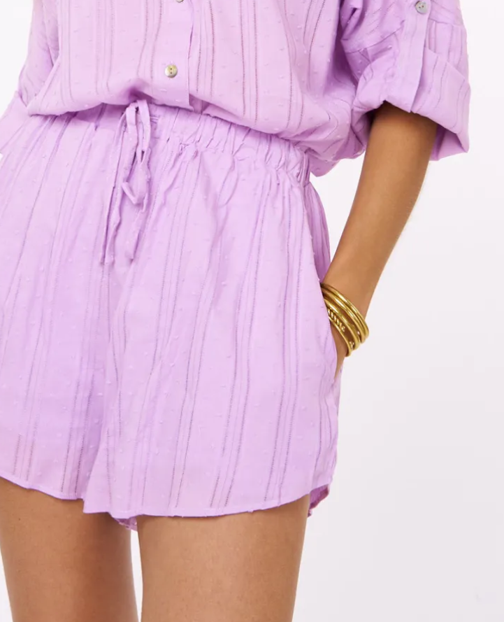 Lila short met elastiek