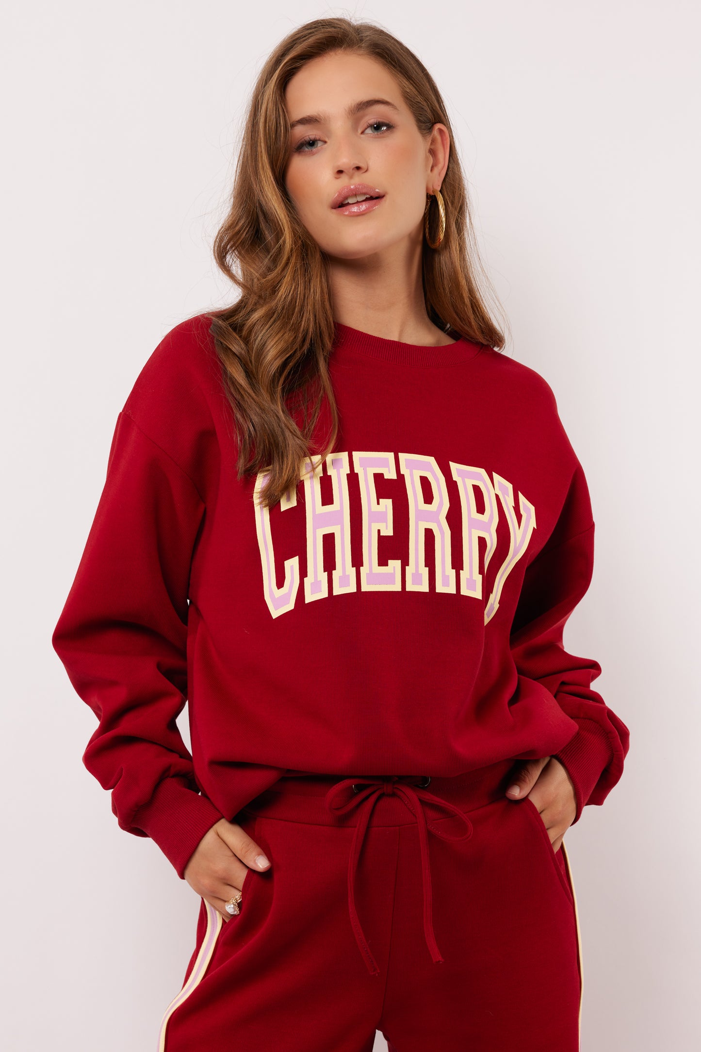 Senara sweater rhubarb