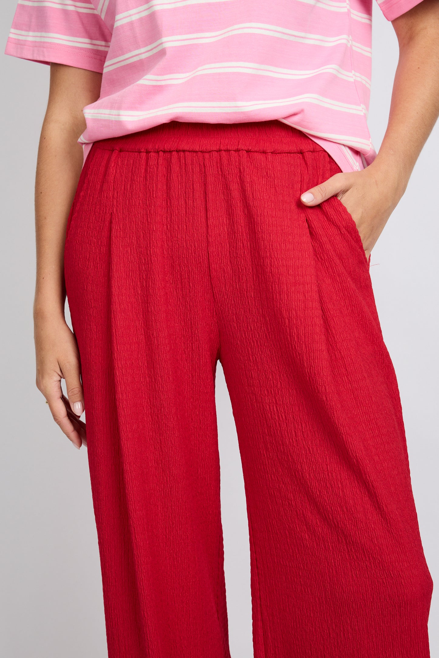 Leslie pants red