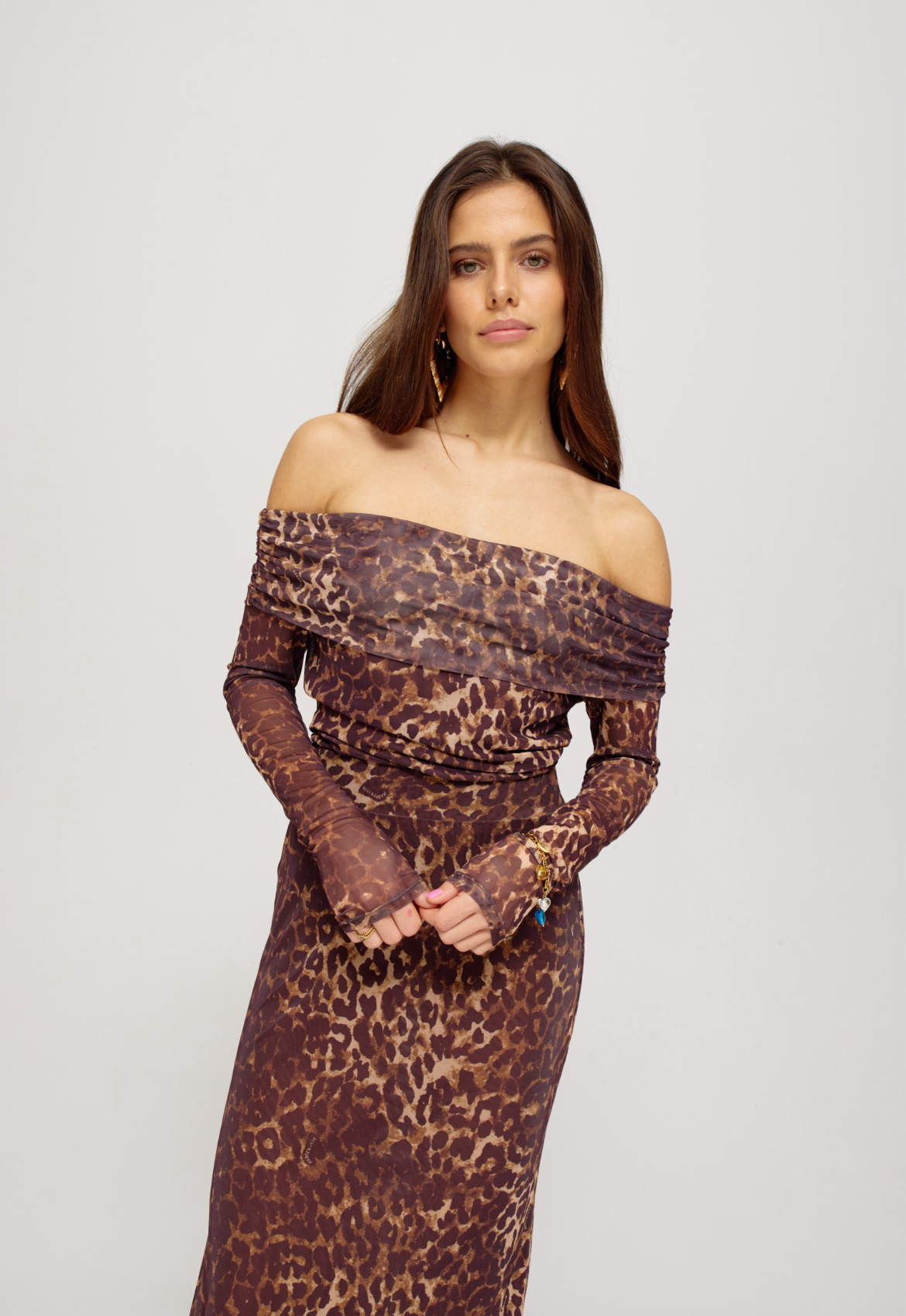 Jenny off-shoulder long sleeve - Lexie leopard