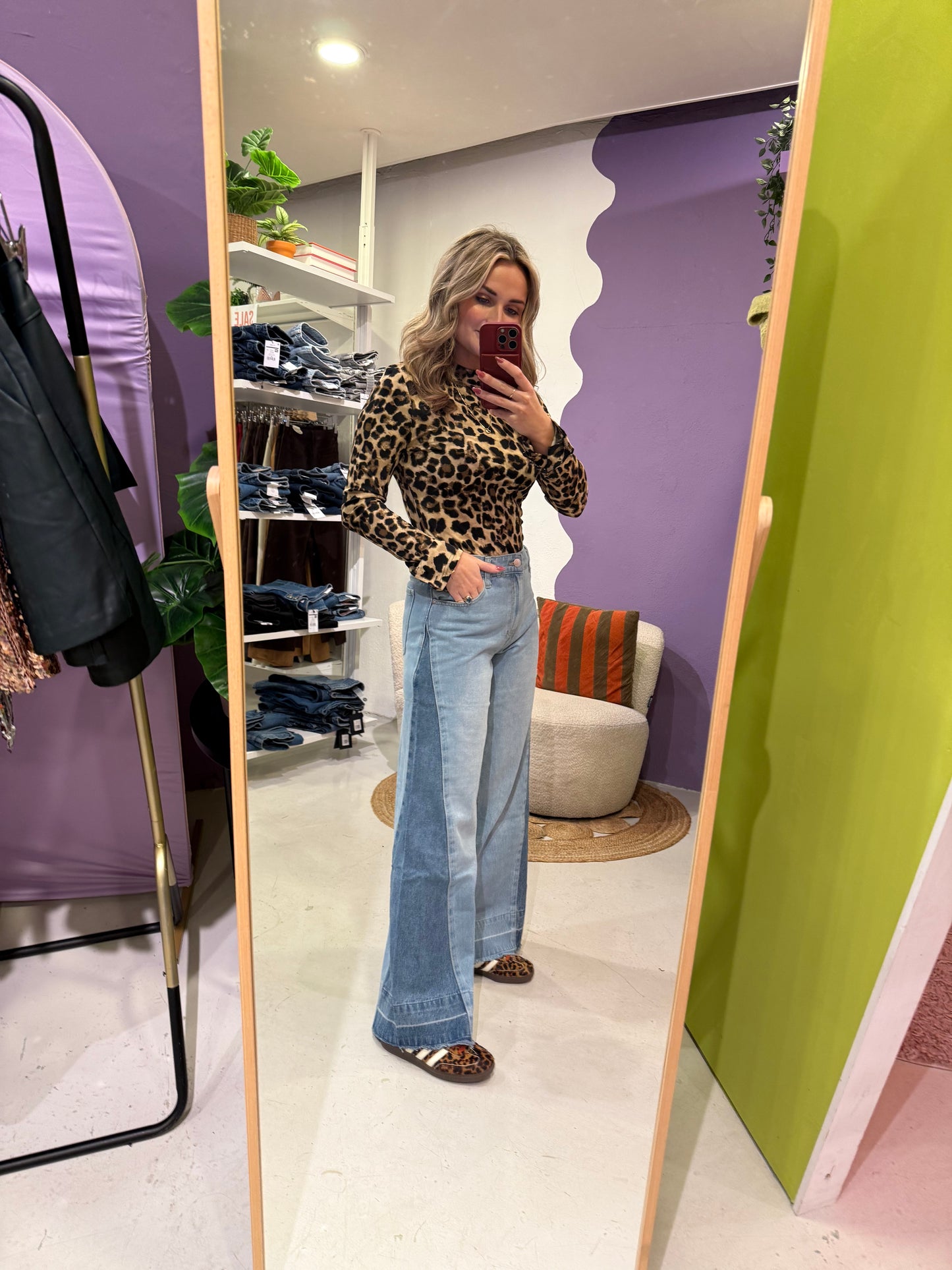 Wijde jeans met contrasterende denim