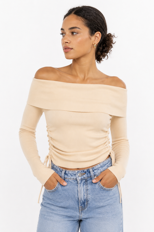 Off shoulder longsleeve beige