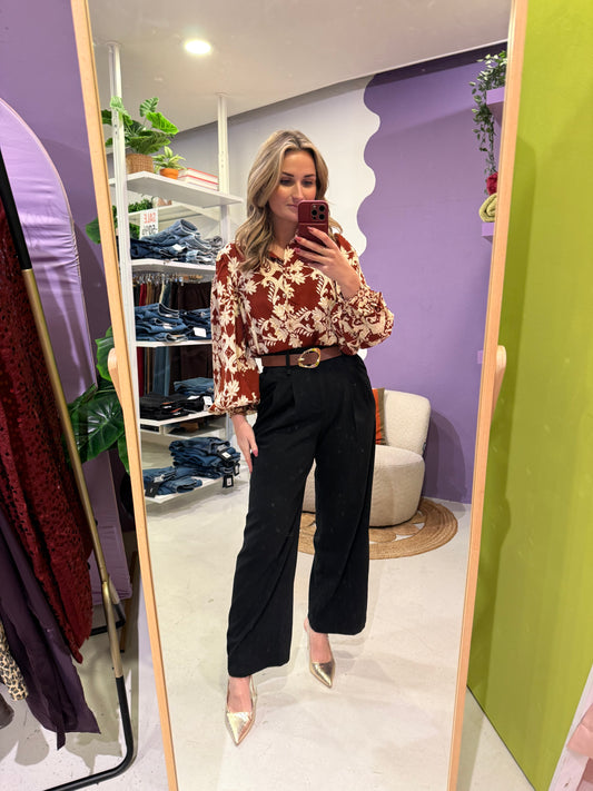 Pantalon zwart met riem