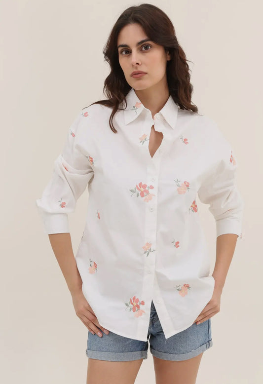 Blouse met geborduurde bloemen motief