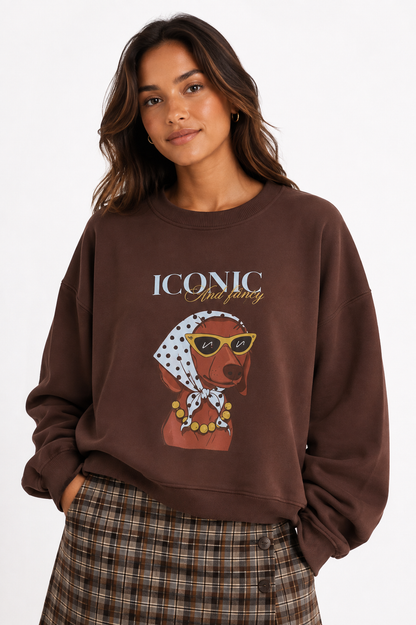 Iconic and fluffy sweater brown