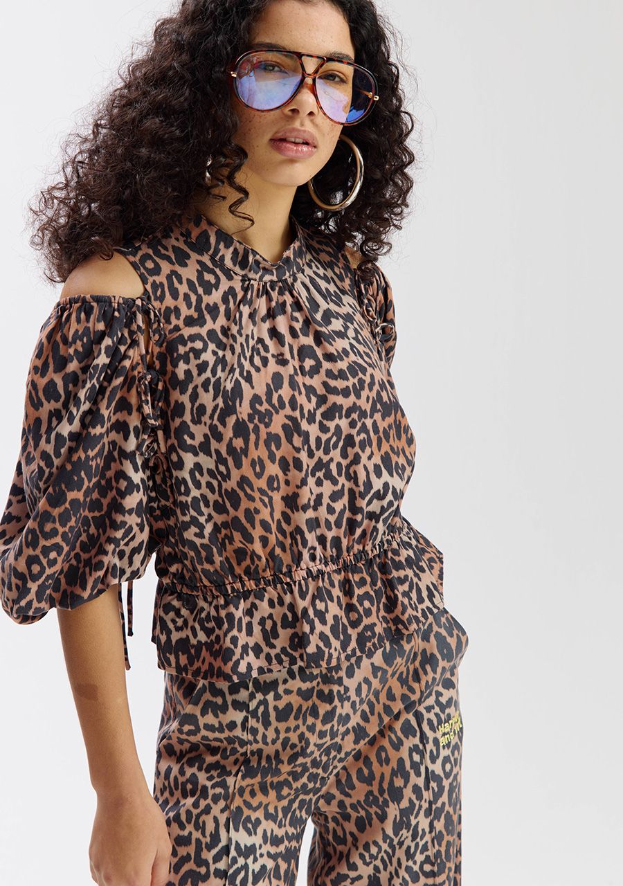 Jacey short sleeve top lexie leopard