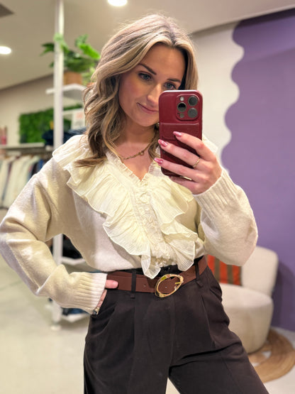 Trui creme ruffle