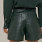 Pu lederen short groen