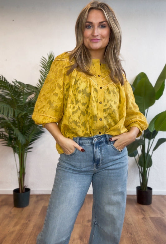 Luchtige blouse met structuur geel