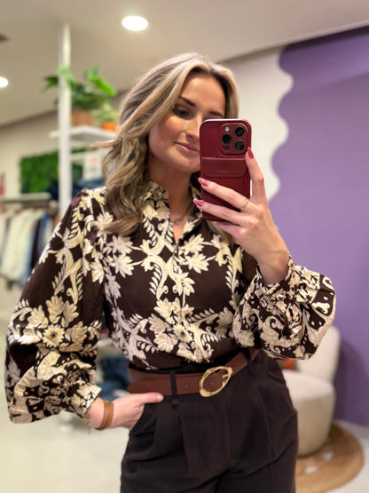Blouse bruin met print en ballonmouw