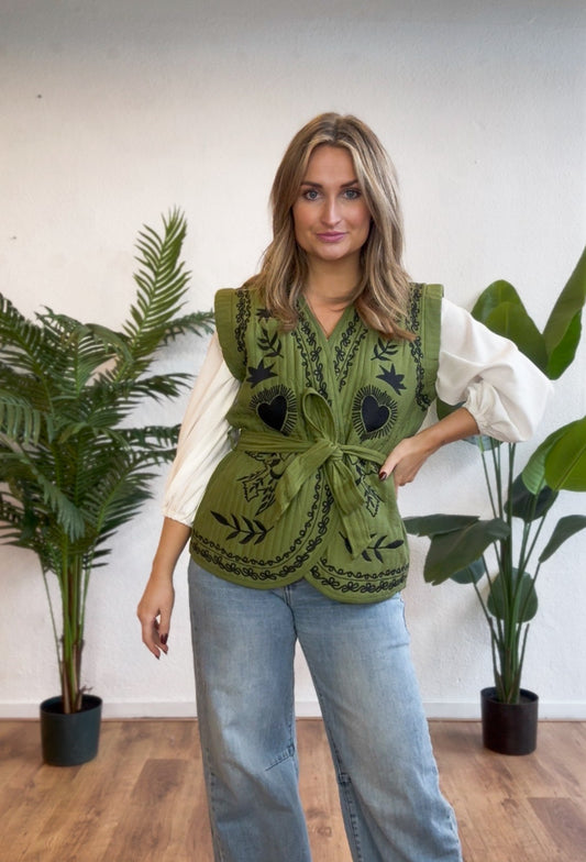Gilet met borduursels groen