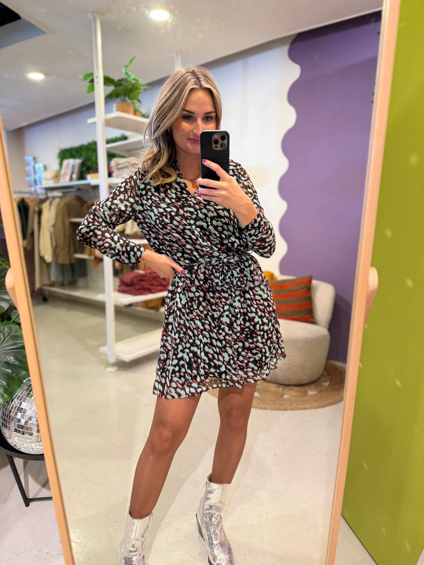 Jurk met blauw en bruine print