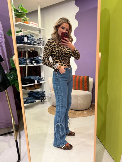 Rechte jeans met strik detail