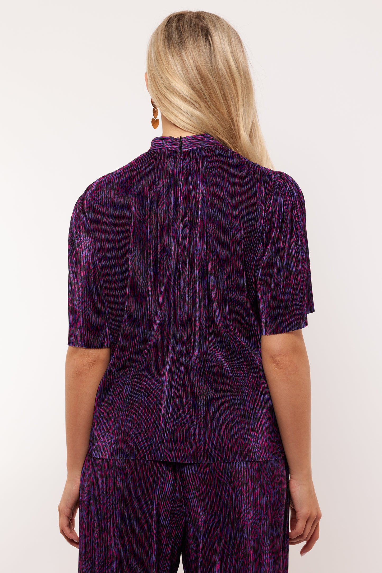 Lore top black/cool purple