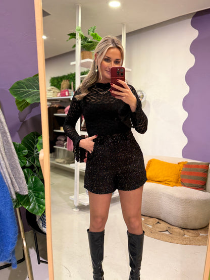 Zwart broekje met pailletten