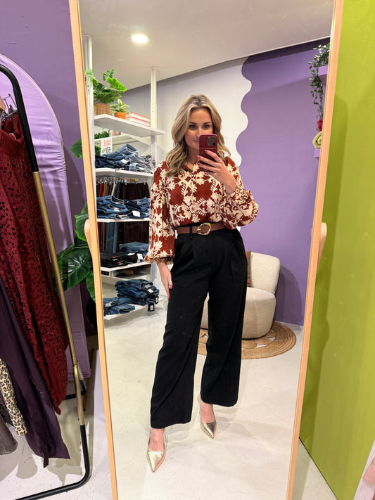 Pantalon zwart met riem