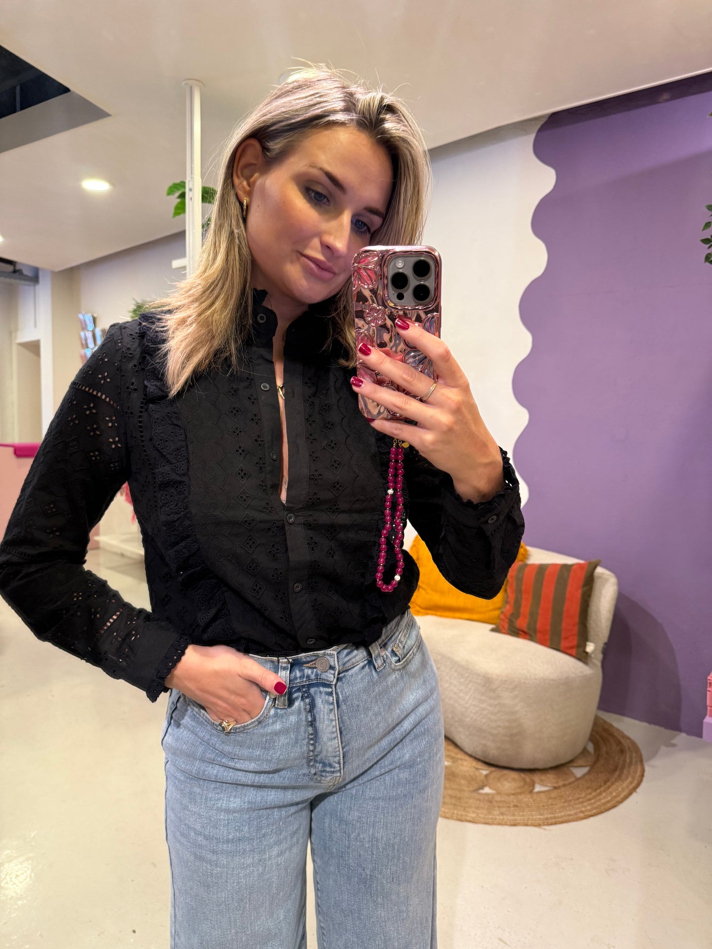 Zwarte blouse met borduursel