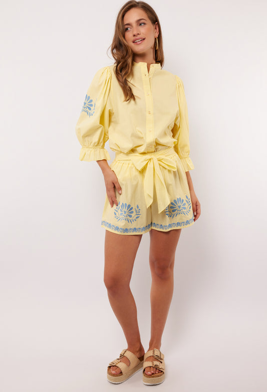 Saine short yellow