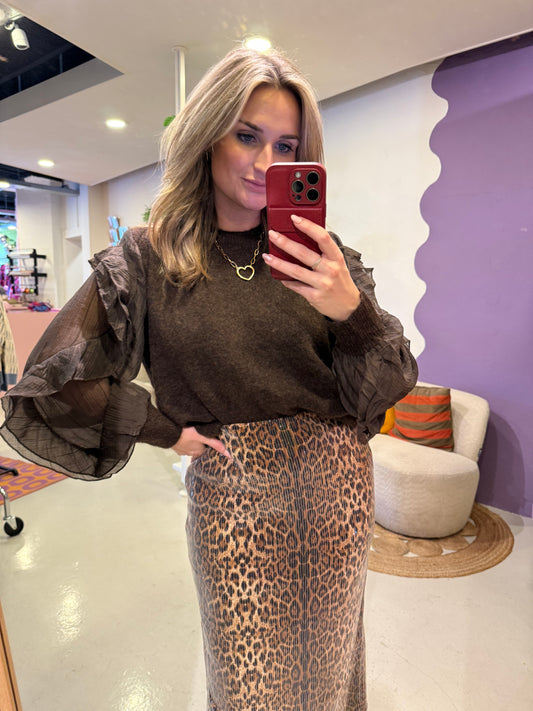 Gebreide trui met blouse mouwen bruin