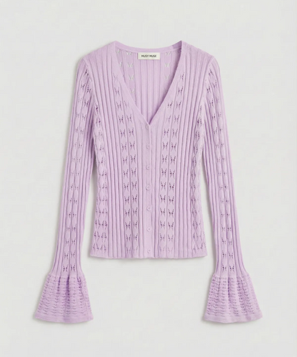 Lila cardigan opengewerkt