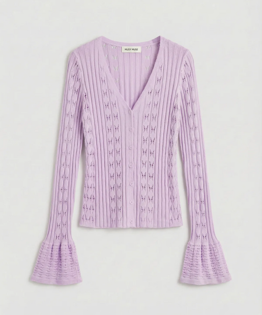 Lila cardigan opengewerkt