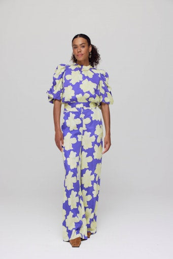Holly pants bold flower lemonade