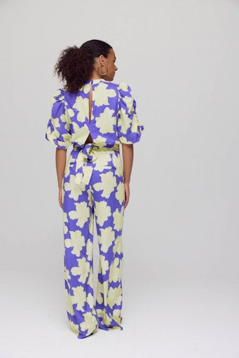 Holly pants bold flower lemonade