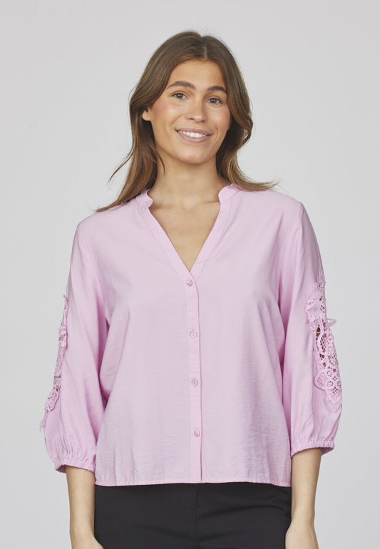 Viaba blouse met borduursel