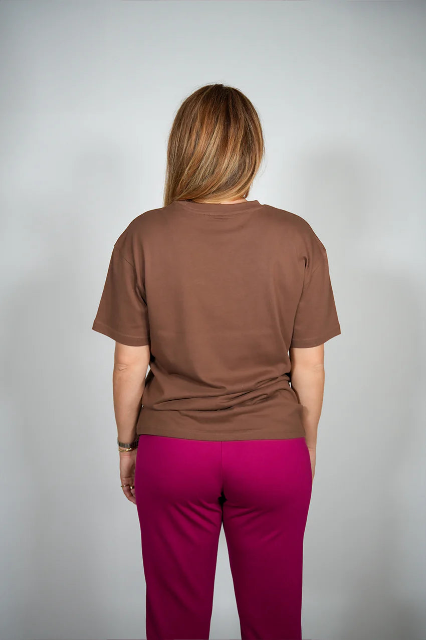 T-shirt brown heart