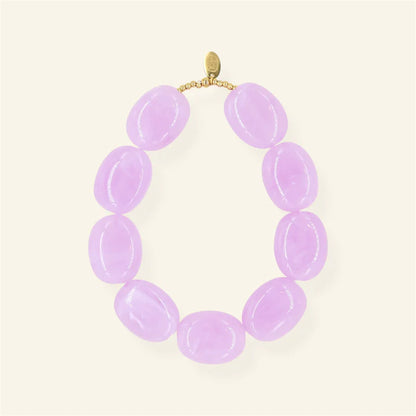 Lots of lilac armband