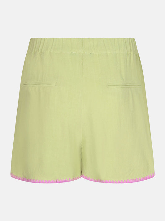 Short enola matcha green