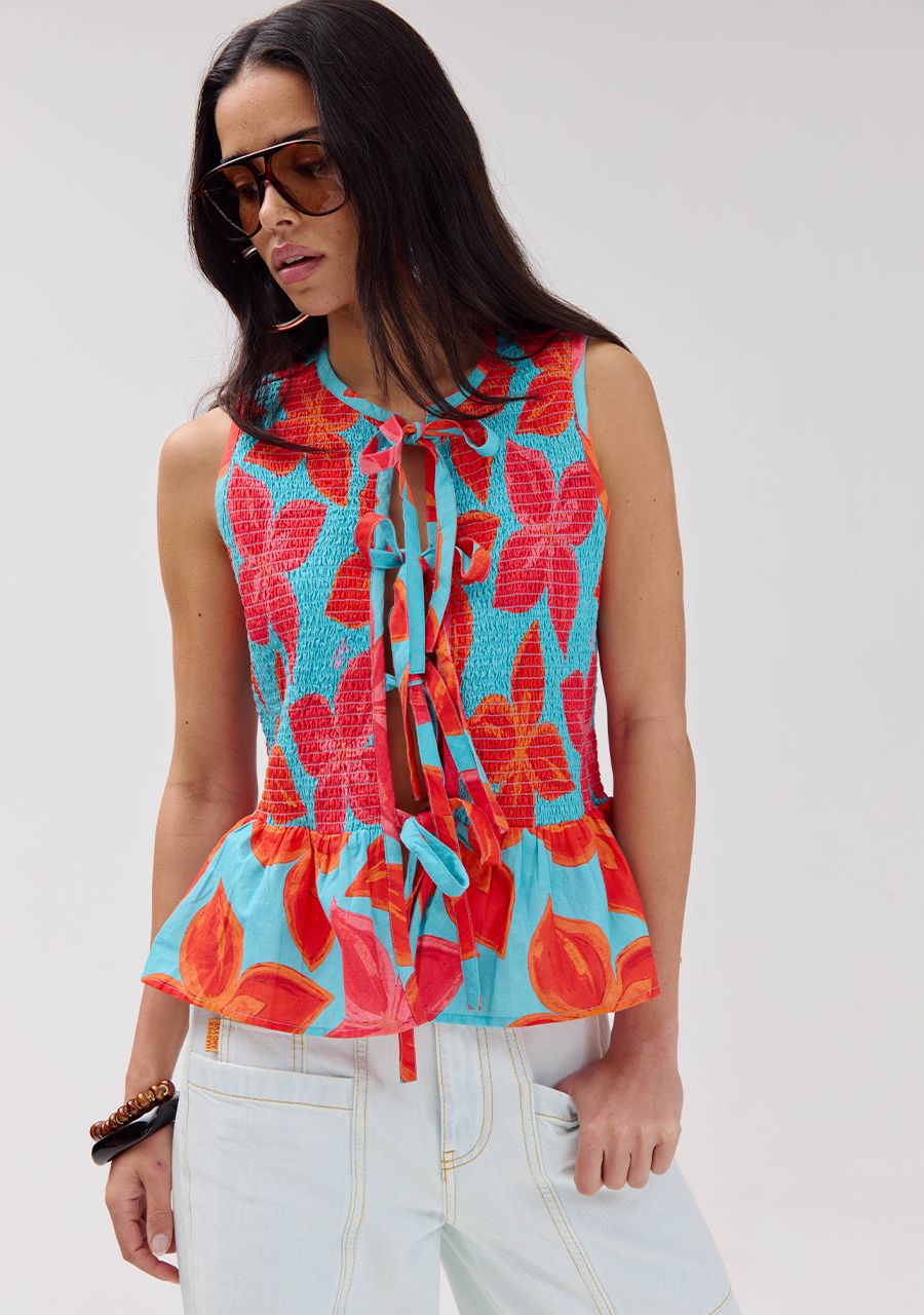Top Cindy fragile flower