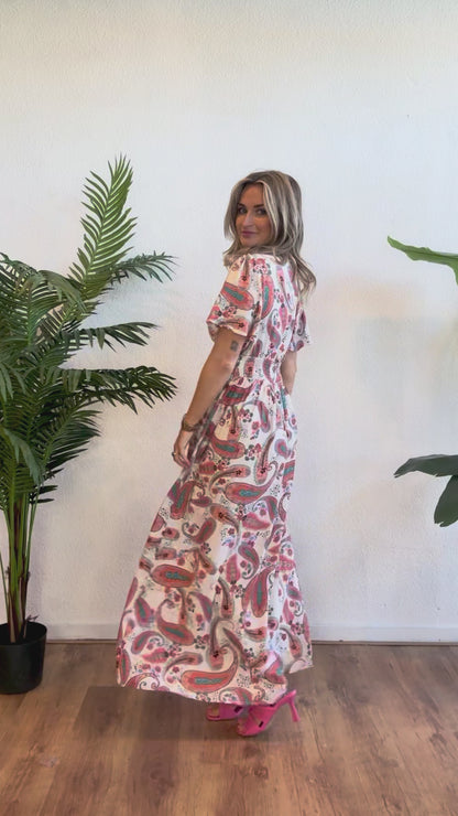 Maxi dress paisley