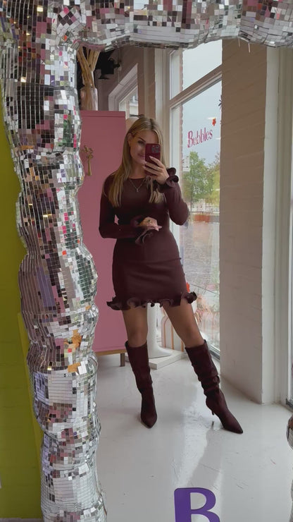 Bruine jurk ruffle